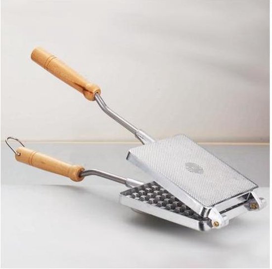 Voor de liefhebber van authentieke, ouderwetse wafels is het Eppicotispai wafelijzer de perfecte keuze.